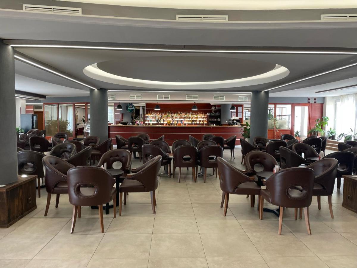 Hotel Frymburk Dış mekan fotoğraf