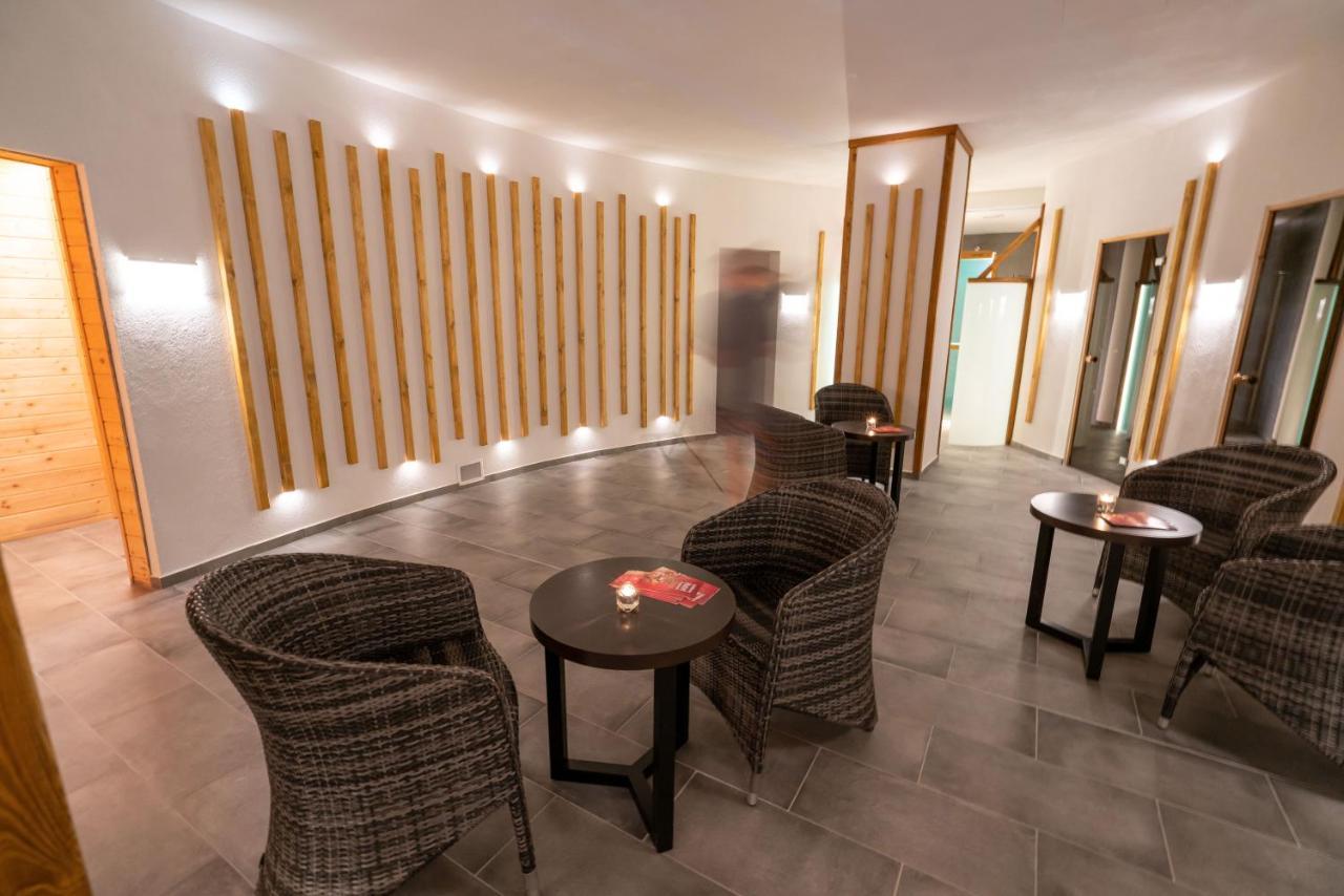 Hotel Frymburk Dış mekan fotoğraf